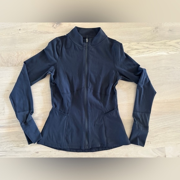 Gymshark Tops - Gym shark women’s jacket with mesh detail black size medium